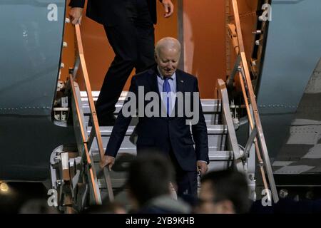 GER, Berlin, Ankunft des amerikanischen Praesidenten, Joseph R. Biden Jr., auf dem Flughafen Berlin-Brandenburg, militaerischer Teil, 17.10.2024, *** GER, Berlin, Ankunft des amerikanischen Präsidenten Joseph R Biden jr. am Flughafen Berlin Brandenburg, militärischer Teil, 17 10 2024, Copyright: HMBxMedia/UwexKoch Stockfoto