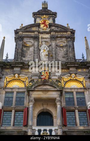 Delft, Niederlande 15. Oktober 2024. Aus nächster Nähe vom historischen Rathaus in Delft. Stockfoto