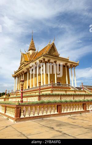 Das Hauptgebäude des Kambodscha Vipassana Dhura Buddhist Center, Oudong (Oudongk), Kambodscha. Stockfoto