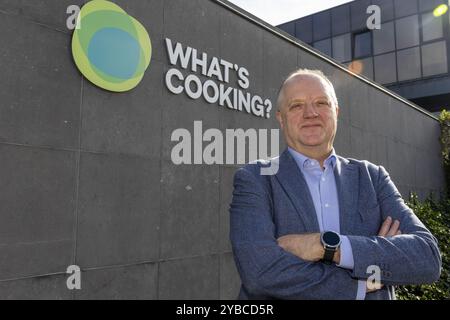 Lievegem, Belgien. Oktober 2024. CEO Piet Sanders posiert am Freitag, den 18. Oktober 2024 in Lievegem für den Fotografen bei der Food Company What's Cooking. What's Cooking hat heute Morgen den Verkauf seiner Charcuterie-Abteilung für 100 Millionen Euro angekündigt. BELGA FOTO NICOLAS MAETERLINCK Credit: Belga News Agency/Alamy Live News Stockfoto