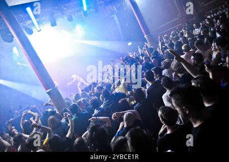 Andrew WK live im East Village Arts Club, 31.07.14 Stockfoto