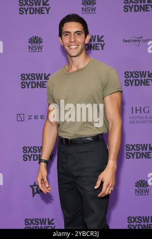 18. Oktober 2024: JULIAN MAROUN nimmt am 18. Oktober 2024 an der australischen Premiere von „Nightbitch“ im SXSW Sydney am ICC in Sydney, NSW Australien Teil (Foto: © Christopher Khoury/Australian Press Agency via ZUMA Press Wire). Nicht für kommerzielle ZWECKE! Stockfoto