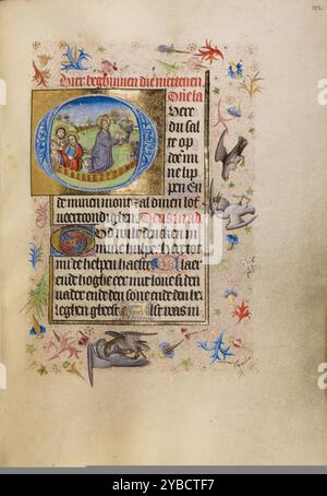 Initial O: Die Qual im Garten; Buch der Stunden, nach 1460. Jesus betet im Garten Gethsemane, während die Jünger schlafen. Ein Engel, der einen Becher bringt, tröstet ihn. Stockfoto