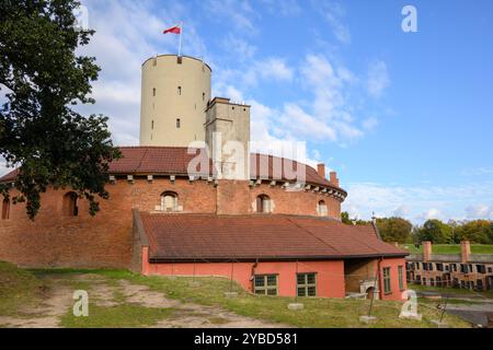 Danzig, Polen - 6. Oktober 2024: Festung Wisloujscie, eine historische Festung in Danzig an der Martwa Wisła. Polen Stockfoto