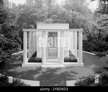 Lasker Mausoleum, Sleepy Hollow Cemetery, North Tarrytown, New York, 1956. Stockfoto