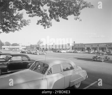 Einkaufszentrum Smithtown, 1954. Stockfoto