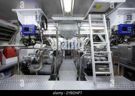 Motorraum für Superyachten Stockfoto