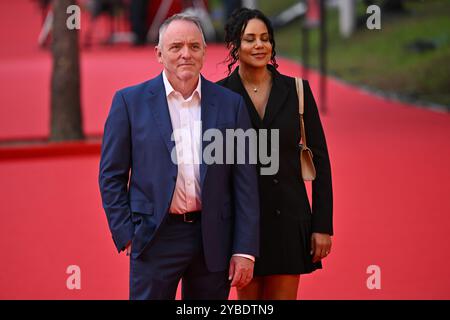 Formello, Italien. Oktober 2024. DENNIS LEHANE besucht den roten Teppich während des 19. Rom Film Festivals im Auditorium Parco Della Musica in Rom, Italien, am 18. Oktober 2024. (Foto: Domenico Cippitelli/NurPhoto) Credit: NurPhoto SRL/Alamy Live News Stockfoto