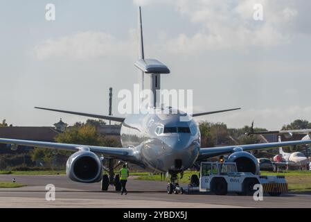 RAF Boeing E-7A Wedgetail AEW1 am Southend Airport, wurde von Satys in den Farben der Royal Air Force lackiert. Es ist die erste von drei AEW-Flugzeugen Stockfoto