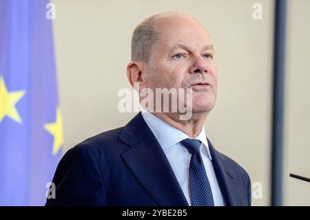 OLAF Scholz beim Pressestatement nach dem bilateralen Gespräch des amerikanischen Präsidenten mit dem Bundeskanzler im Bundeskanzleramt. Berlin, 18.10.2024 Stockfoto