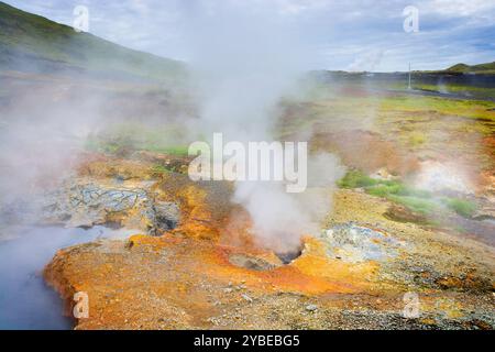 Hveradalir Geothermiegebiet in den Kerlingarfjöll Bergen, Island Stockfoto