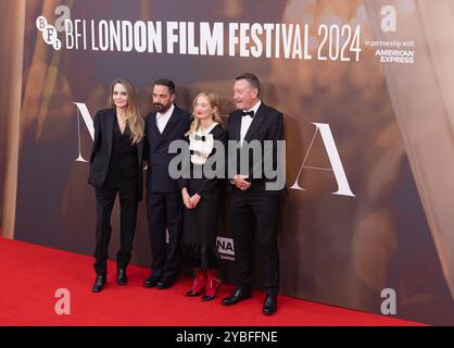 London, Großbritannien. Oktober 2024. London, Großbritannien, 18. Oktober 2024. (L-R) Angelina Jolie, Pablo Larraín, Alba Rohrwacher und Steven Knight nehmen an der „Maria“ Headline Gala während des 68. BFI London Film Festivals am 18. Oktober 2024 in der Royal Festival Hall in London, England, Vereinigtes Königreich Teil. Credit: S.A.M./Alamy Live News Credit: S.A.M./Alamy Live News Stockfoto