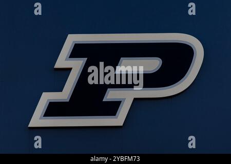 West Lafayette, Indiana, USA. Oktober 2024. Eine allgemeine Ansicht des Purdue-Logos vor der NCAA-Football-Action zwischen den Oregon Ducks und den Purdue Boilermakers im Ross-Ade Stadium in West Lafayette, Indiana. John Mersits/CSM/Alamy Live News Stockfoto