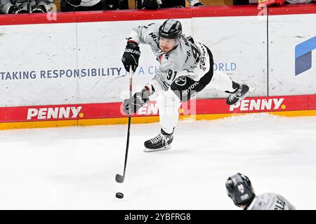 Eishockey DEL - 24/25 - 10. Spieltag: Düsseldorfer EG vs Kölner Haie am 18.10.2024 im PSD Bank Dome in Düsseldorf Kölns Moritz Müller ( Nr.91) Foto: Osnapix Stockfoto