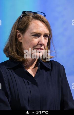 Turin, Italien. Oktober 2024. Die britische Autorin Paula Hawkins Buchpräsentation in Turin (Italien) Credit: Marco Destefanis/Alamy Live News Stockfoto