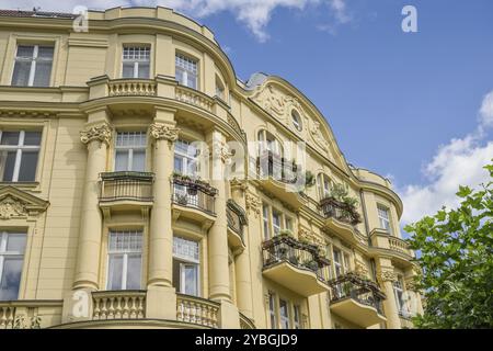 Prächtiges Gebäude, altes Gebäude am Lietzensee, Suarezstraße, Charlottenburg, Charlottenburg-Wilmersdorf, Berlin, Deutschland, Europa Stockfoto