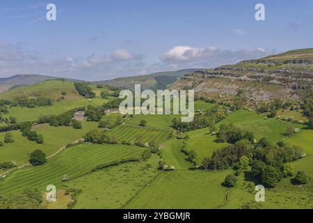 Landschaft in der Nähe von Castell Dinas Bran, in der Nähe von Llangollen in Denbighshire, Clwyd, Wales, Großbritannien Stockfoto