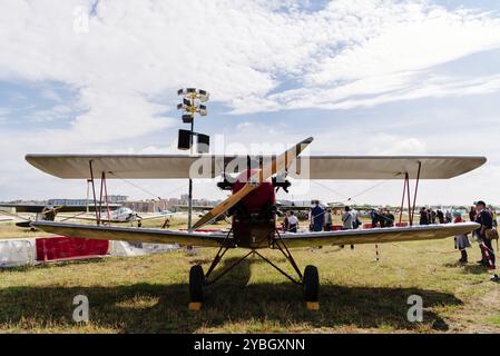 Madrid, Spanien, 3. Juni 2018: Konsolidierte Flotte 10 ab 1930 während der Flugschau historischer Flugzeuge am Flughafen Cuatro Vientos, Europa Stockfoto