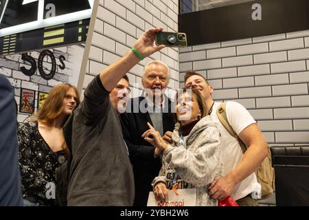 New York, NY, USA, 18. Oktober 2024: Schauspieler Jon Voight nimmt am 18. Oktober 2024 an der New York Comic Con im Jacob Javits Center Teil. Quelle: Lev Radin/Alamy Live News Stockfoto