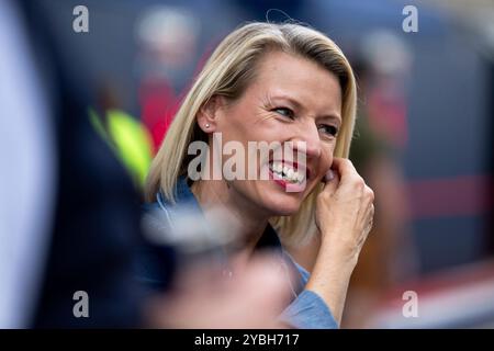 Austin, Vereinigte Staaten. Oktober 2024. Sandra Baumgartner (Sky TV Moderatorin), USA, Formel 1 Weltmeisterschaft, Pirelli Grand Prix der Vereinigten Staaten von Amerika, Circuit of the Americas Austin, Sprint Qualifying, 18.10.2024 Foto: Eibner-Pressefoto/Michael Memmler Credit: dpa/Alamy Live News Stockfoto