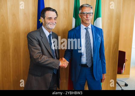 Mailand, Italien. Juli 2024. Attilio Fontana und Giuseppe Ricci nehmen am 19. Juli 2024 an der Unterzeichnung des Memorandum of Understanding zwischen Regione Lombardia und Eni Spa im Palazzo Lombardia in Mailand Teil (Foto: Alessandro Bremec/NurPhoto). Quelle: NurPhoto SRL/Alamy Live News Stockfoto