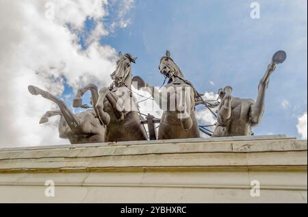 Wellington Arch alias Constitution Arch oder The Green Park Arch, London, Großbritannien Stockfoto