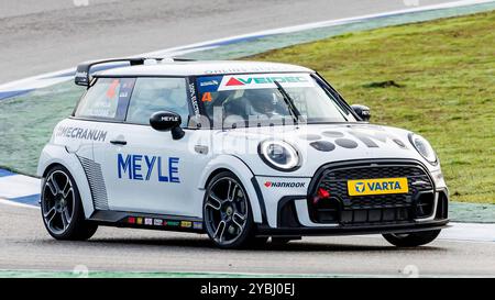 Hockenheim, Deutschland. Oktober 2024. Patricija Stalidzane (LAT), 19.10.2024, Hockenheim (Deutschland), Motorsport, NXT Gen Cup, Finale Hockenheimring 2024 Credit: dpa/Alamy Live News Stockfoto