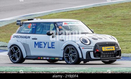 Hockenheim, Deutschland. Oktober 2024. Patricija Stalidzane (LAT), 19.10.2024, Hockenheim (Deutschland), Motorsport, NXT Gen Cup, Finale Hockenheimring 2024 Credit: dpa/Alamy Live News Stockfoto