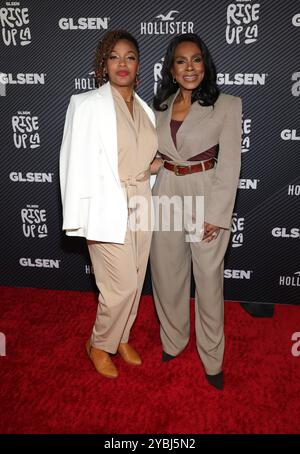 HOLLYWOOD, KALIFORNIEN - 18. OKTOBER: Melanie Willingham-Jaggers, Sheryl Lee Ralph bei GLSEN's Annual Rise Up LA Benefit für Sheryl Lee Ralph im NeueHouse am 18. Oktober 2024 in Hollywood, Kalifornien. Kredit Faye Sadou/MediaPunch Stockfoto
