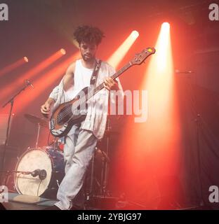 Die Alien Chicks treten am 18. Oktober 2024 in Barrowland, Glasgow auf Stockfoto