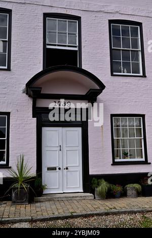 Das Old Custom House am Fluss Dart in der Bayards Cove in Dartmouth, South Devon. Stockfoto