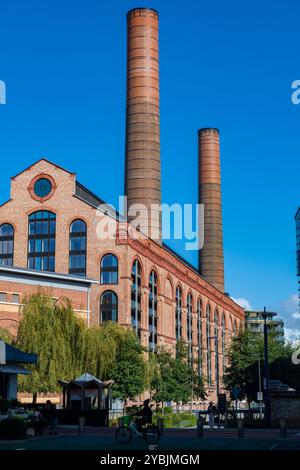 Lots Road Power Station und Waterfront Drive in Chelsea, London, England Stockfoto