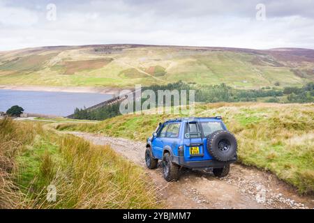 Yorkshire Dales, Großbritannien - 14. September 2024. Green Laning, Geländewagen auf einer legalen Nebenstraße in Nidderdale, Yorkshire Dales, Großbritannien Stockfoto