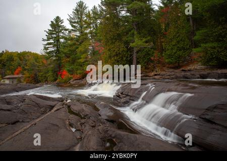 Wilson's Falls in Muskoka, Ontario, Kanada. Stockfoto