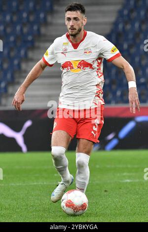 Salzburg, Österreich. Oktober 2024. SALZBURG, ÖSTERREICH - 19. OKTOBER: Aleksa Terzic von Salzburg während des Admiral-Bundesliga-Spiels zwischen FC Red Bull Salzburg und CASHPOINT SCR Altach in der Red Bull Arena am 19. Oktober 2024 in Salzburg, Österreich.241019 SEPA 24 014 - 20241019 PD8298 Credit: APA-PictureDesk/Alamy Live News Stockfoto