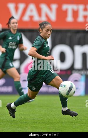 Waregem, Belgien. Oktober 2024. Lola Wajnblum (23) von Standard de Lüttich, dargestellt während eines Frauenfußballspiels zwischen Zulte-Waregem Dames und Standard Femina am 8. Spieltag der Saison 2024 - 2025 der Belgischen Lotto Womens Super League am Samstag, 19. Oktober 2024 in Waregem, BELGIEN. Quelle: Sportpix/Alamy Live News Stockfoto