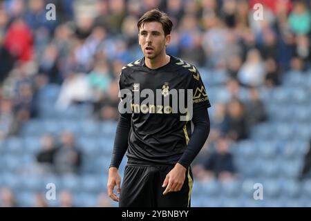 Preston, Großbritannien. Oktober 2024. Luis Binks von Coventry City während des Sky Bet Championship Matches Preston North End gegen Coventry City in Deepdale, Preston, Vereinigtes Königreich, 19. Oktober 2024 (Foto: Cody Froggatt/News Images) in Preston, Vereinigtes Königreich am 19. Oktober 2024. (Foto: Cody Froggatt/News Images/SIPA USA) Credit: SIPA USA/Alamy Live News Stockfoto