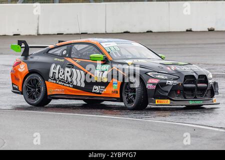 Hockenheim, Deutschland. Oktober 2024. Andreas Jochimsen (DEN), (BMW, ME Motorsport), 18.10.2024, Hockenheim (Deutschland), Motorsport, ADAC GT4 Germany, Hockenheimring 2024 Credit: dpa/Alamy Live News Stockfoto