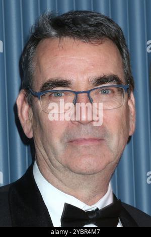 Apple TV+ Emmy Party Red Carpet at the Mother Wolf am 15. September 2024 in Los Angeles, KALIFORNIEN mit: Mick Herron Where: Los Angeles, Kalifornien, USA Wann: 15 Sep 2024 Credit: Nicky Nelson/WENN Stockfoto