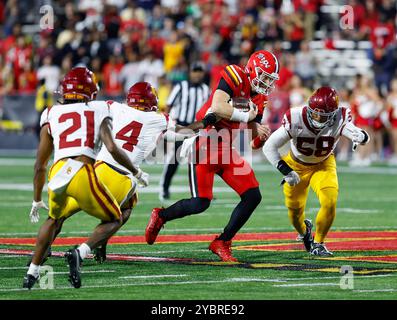 19. Oktober 2024: University of Maryland Terrapins QB #9 Billy Edwards Jr. läuft mit dem Ball während eines NCAA-Fußballspiels zwischen der University of Maryland Terrapins und der University of Southern California Trojans im SECU Stadium im College Park MD Justin Cooper/CSM Stockfoto