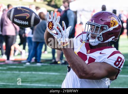 College Park, USA. Oktober 2024. COLLEGE PARK, MD - 19. OKTOBER: Kyle Ford (81) vor einem Big10-Fußballspiel zwischen den Maryland Terrapins und den USC Trojans am 19. Oktober 2024 im SECU Field im College Park Maryland. (Foto: Tony Quinn/SipaUSA) Credit: SIPA USA/Alamy Live News Stockfoto