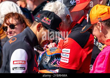 Phillip Island, Victoria, Australien. Oktober 2024. MotoGP Prima Pramac Racing Fahrer JORGE MARTIN (89) am Sonntag beim Qatar Airways Australian Motorcycle Grand Prix 2024. (Kreditbild: © James Forrester/ZUMA Press Wire) NUR REDAKTIONELLE VERWENDUNG! Nicht für kommerzielle ZWECKE! Stockfoto