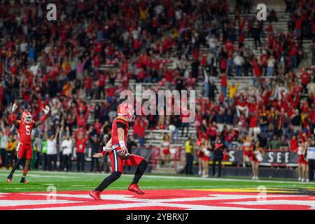 19. Oktober 2024: Der Maryland Terrapins Quarterback Billy Edwards Jr. (9) läuft während des NCAA-Fußballspiels zwischen den Maryland Terrapins und den USC Trojans im SECU Stadium in College Park, MD Reggie Hildred/CSM Stockfoto