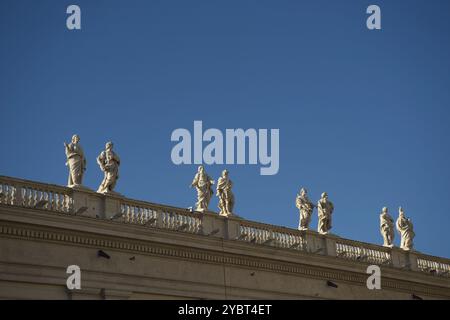 Architektonische Details Portico von Bernini in Vatikanstadt Italien Stockfoto