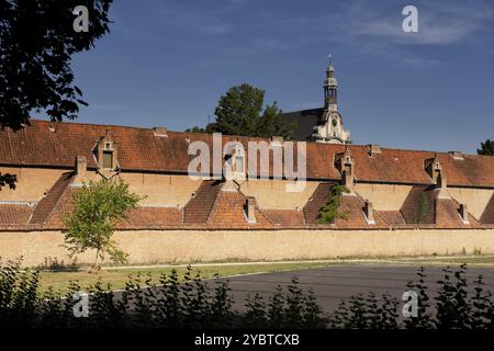 Blick von den Mauern vom Begijnhof in der belgischen Stadt Lier in Flandern Stockfoto