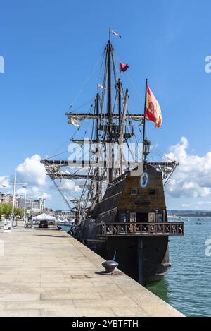 Santander, Spanien, 13. September 2020: Andalucia Galleon, 17. Jahrhundert spanische Galleon Replica, Europa Stockfoto