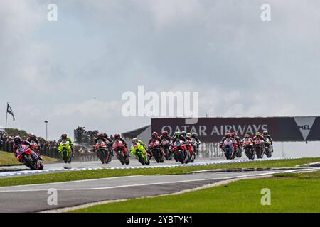 Rennen von Qatar Airways Grand Prix der MotoGP von Australien auf dem Phillip Island Circuit. Australien 20. Oktober 2024 im Bild: Start des Rennens Carreras del Gran Premio Qatar Airways de MotoGP de Australia en el circuito de Phillip Island. 20 de Octubre de 2024 POOL/MotoGP.com/Cordon Pressebilder sind nur für redaktionelle Zwecke bestimmt. Obligatorischer Vermerk: © MotoGP.com Credit: CORDON PRESS/Alamy Live News Stockfoto