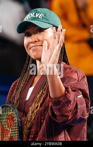 Tokio, Japan. Oktober 2024. Der japanische Profi-Tennisspieler Naomi OSAKA nimmt an einer Sonderveranstaltung „Yonex Tennis Festival 2024“ im Rahmen des Toray Pan Pacific Open Tennis Turniers 2024 im Ariake Coliseum Teil. Das Turnier findet vom 21. Bis 27. Oktober statt. (Kreditbild: © Rodrigo Reyes Marin/ZUMA Press Wire) NUR REDAKTIONELLE VERWENDUNG! Nicht für kommerzielle ZWECKE! Quelle: ZUMA Press, Inc./Alamy Live News Stockfoto