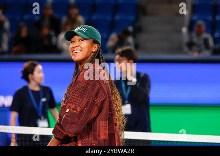 Tokio, Japan. Oktober 2024. Der japanische Profi-Tennisspieler Naomi OSAKA nimmt an einer Sonderveranstaltung „Yonex Tennis Festival 2024“ im Rahmen des Toray Pan Pacific Open Tennis Turniers 2024 im Ariake Coliseum Teil. Das Turnier findet vom 21. Bis 27. Oktober statt. (Kreditbild: © Rodrigo Reyes Marin/ZUMA Press Wire) NUR REDAKTIONELLE VERWENDUNG! Nicht für kommerzielle ZWECKE! Quelle: ZUMA Press, Inc./Alamy Live News Stockfoto
