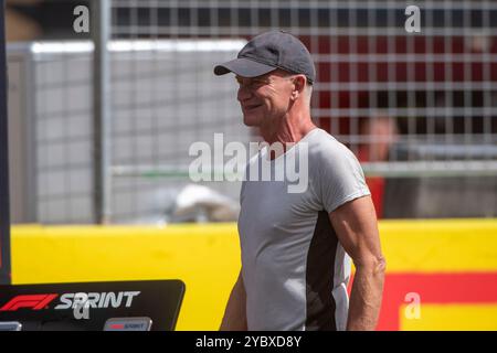 Austin, Vereinigte Staaten. Oktober 2024. Sting (Musiker), USA, Formel 1 Weltmeisterschaft, Pirelli Grand Prix der Vereinigten Staaten von Amerika, Circuit of the Americas Austin, Sprint Rennen, 19.10.2024 Foto: Eibner-Pressefoto/Michael Memmler Credit: dpa/Alamy Live News Stockfoto